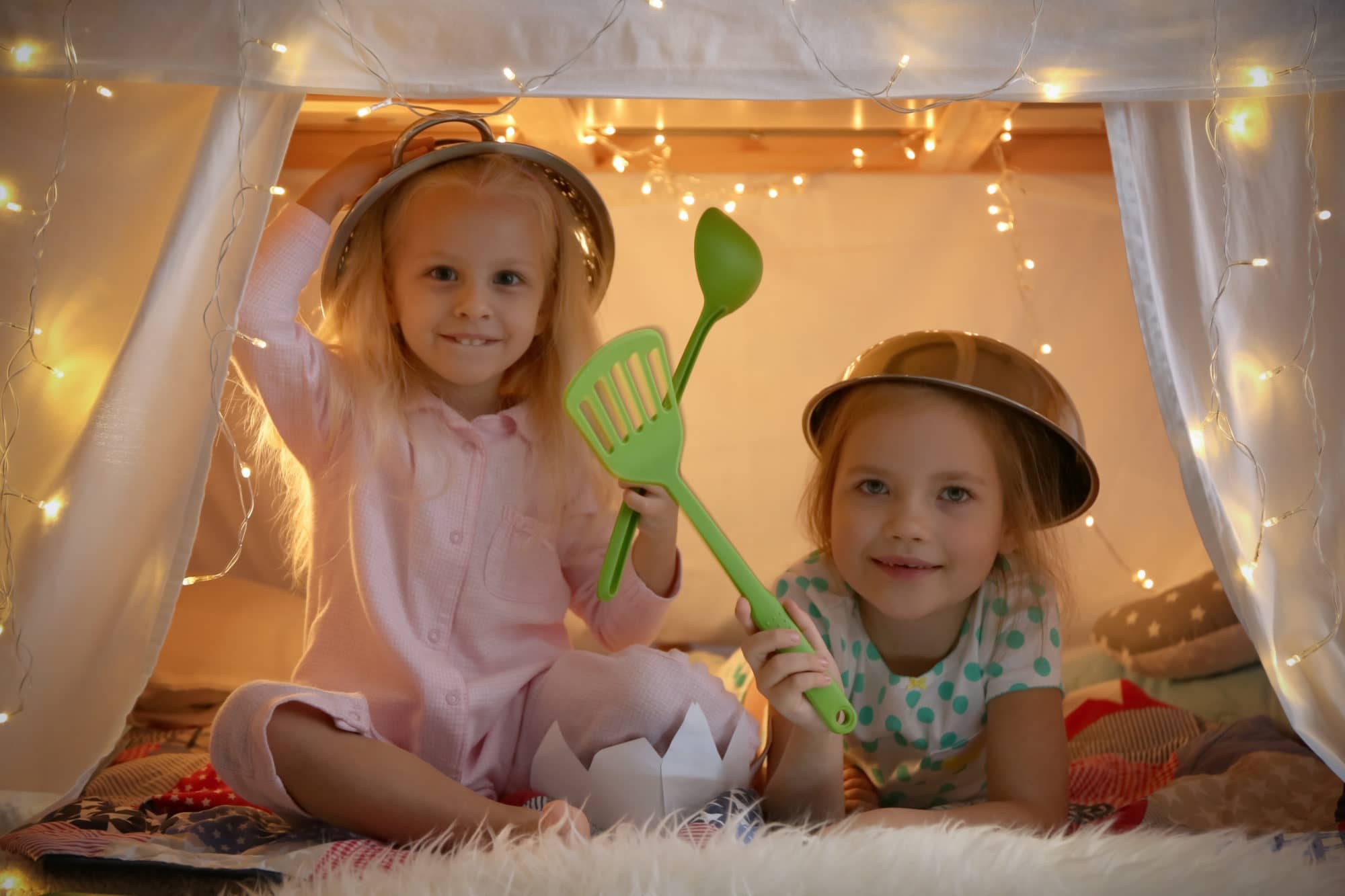 Kids' Forts - This is without a doubt how to build the best one
