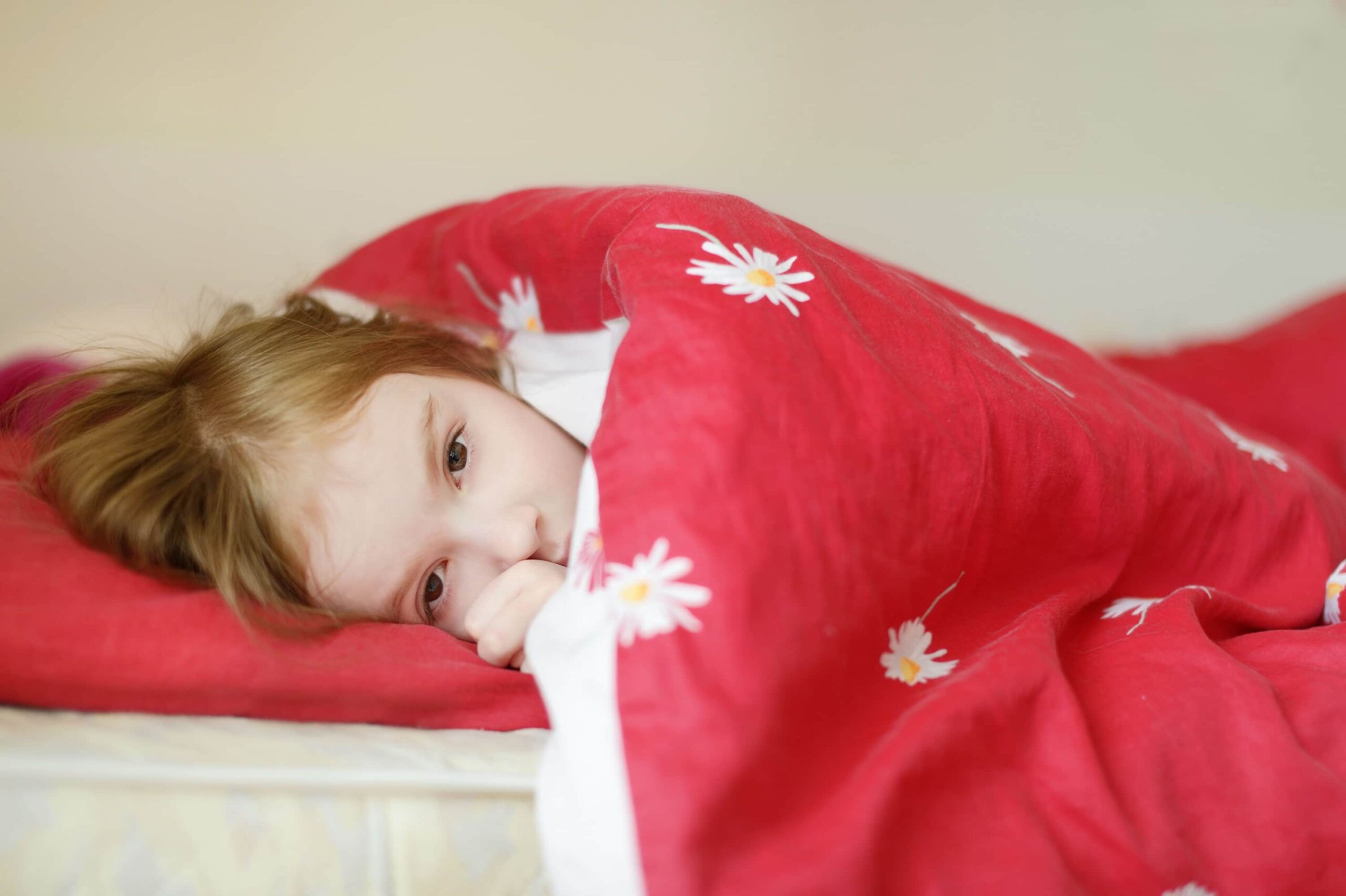 Toddler bedtime can go from bad-to-worse. All it takes is a slight change in routine, excitement, or distraction on the parents part and bedtime can turn into an extended battle. Today, I'm sharing my tips on Dr Orlena Kerek's blog on how to end toddler bedtime battles. These strategies are rooted in positive parenting. These parenting tips for toddlers also apply to older children too.