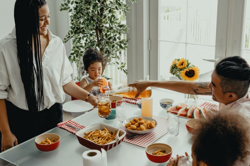 Family meals are a simple way to increase connection